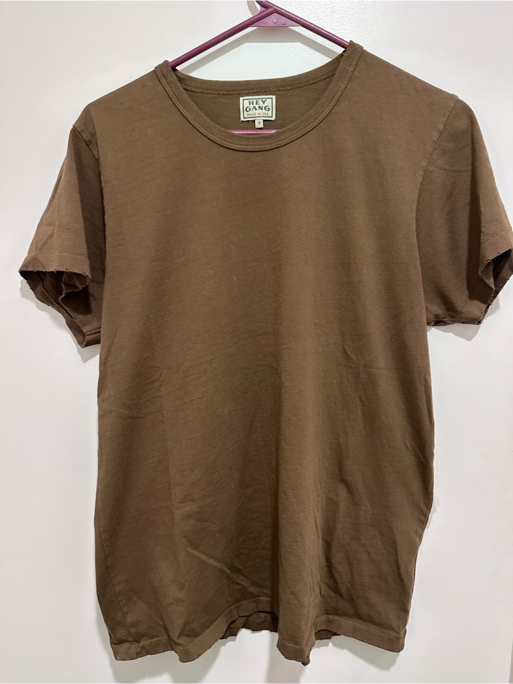 Hey Gang Women's Short-Sleeve Crewneck Tee in Brown
